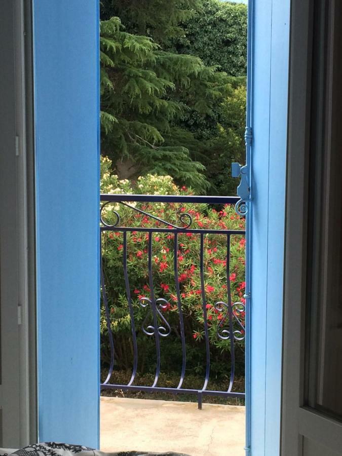 13 Rue Du Tour D'Enceinte Villa Pomerols Exterior photo